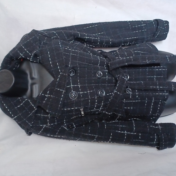 Maralyn & Me B/W coat, M, GUC - Picture 1 of 9